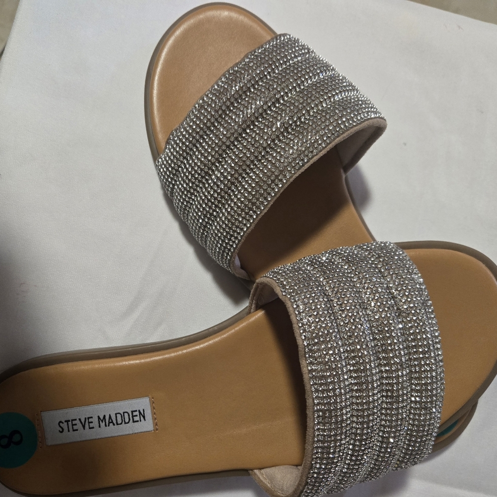 Steve Madden Silver and Tan Sandals